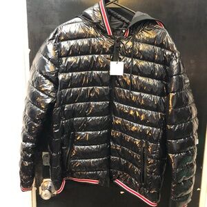 Calvin Klein Puffer with hoodie size L NWT